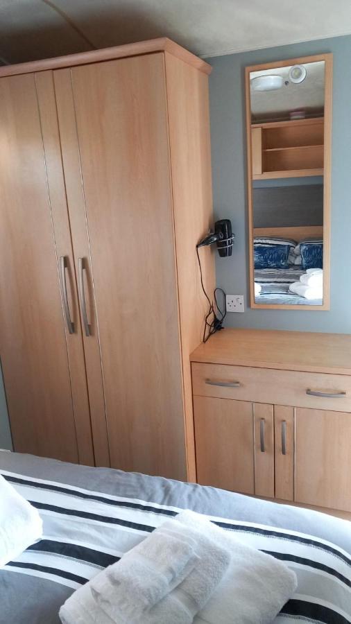 Holiday Caravan Clacton-on-Sea Buitenkant foto